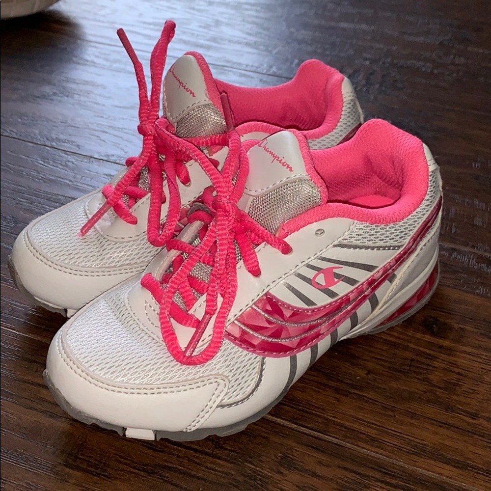 CHAMPION SNEAKERS